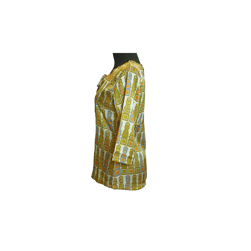 Top with Peep Hole with Tie - Pagoda