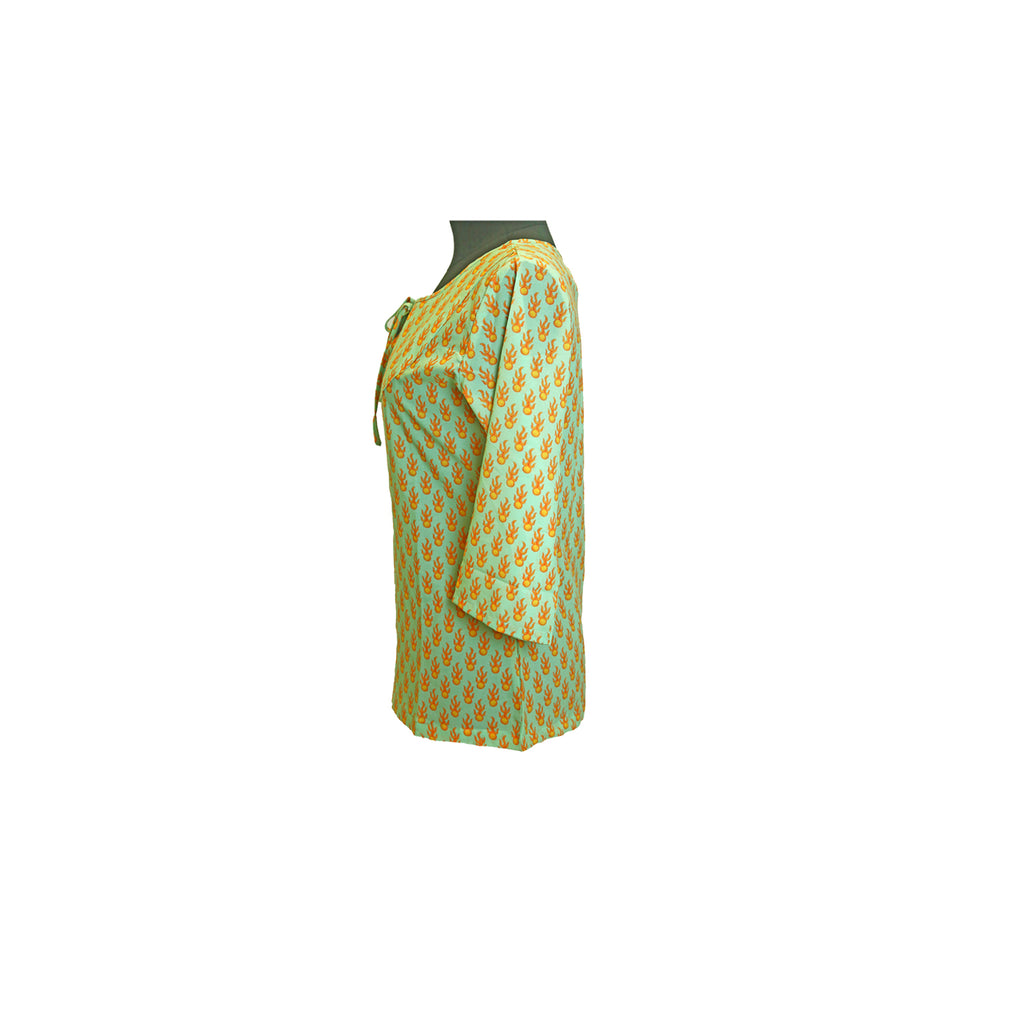 Top with Peep Hole with Tie